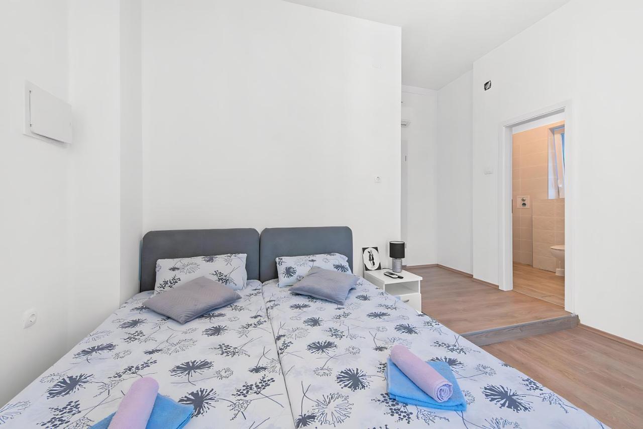 Apartament Mima City Center Balcony Studio 5 - Rijeka Rent Zewnętrze zdjęcie